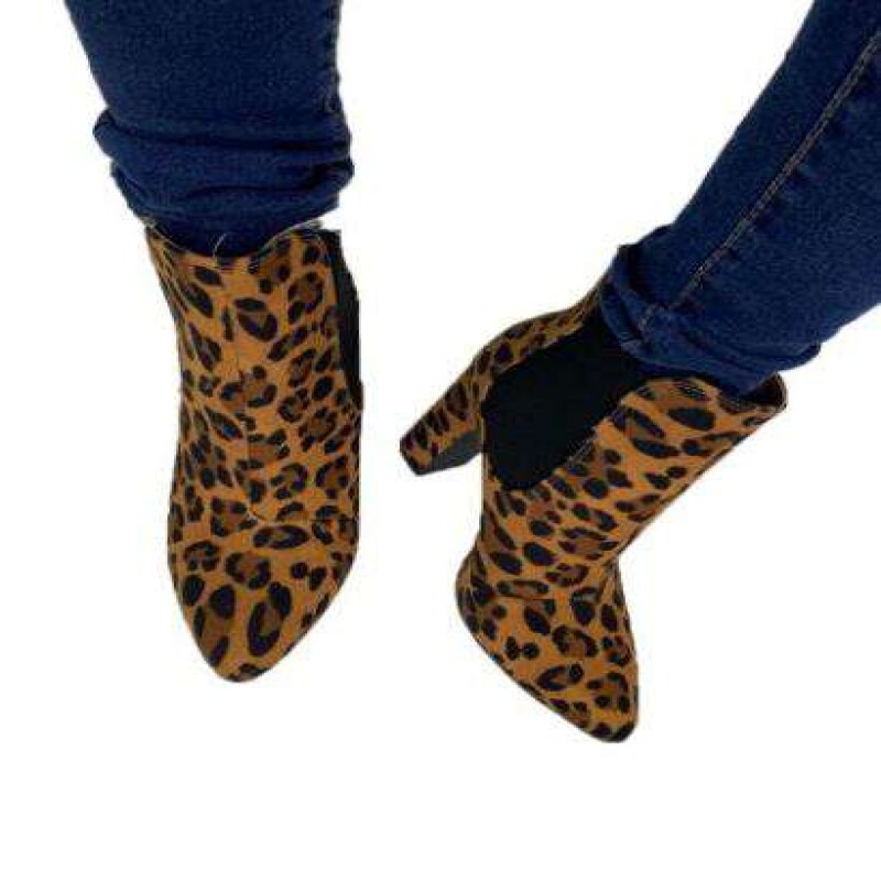 bota animal print vizzano