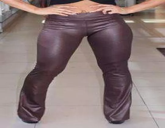 Comprar Calça Pantalona Alfaiataria Lisa - R$74,00 - Fashion Dessa