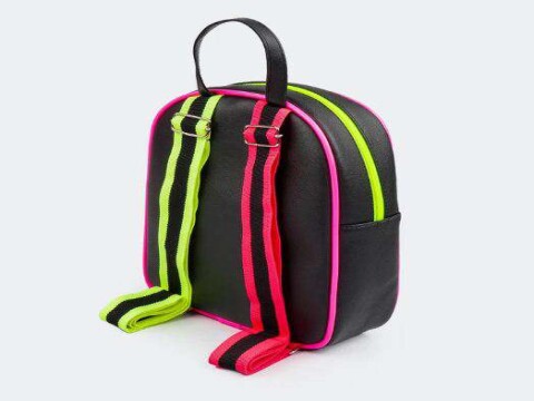 MOCHILA MUSIC UP DETALHES EM NEON PAMPILI 600.977 - Preto