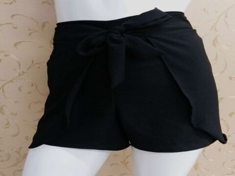 SHORTS ENVELOPE CREPE MBG - Preto