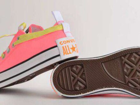 TÊNIS ALL STAR CHUCK TAYLOR CONVERSE CT13660001 - Rosa