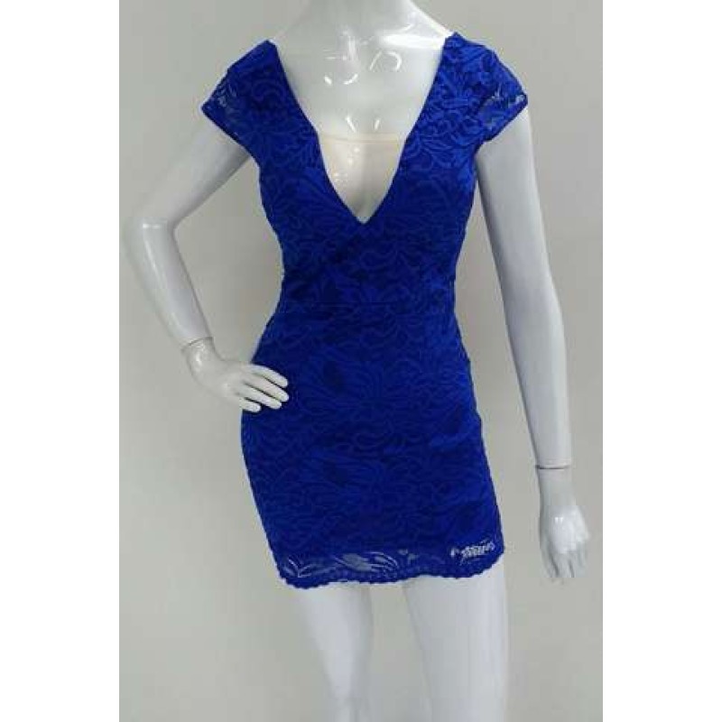 vestido azul curto simples